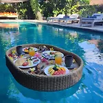 Wahyu Villa 3BR Seminyak Bali Pool