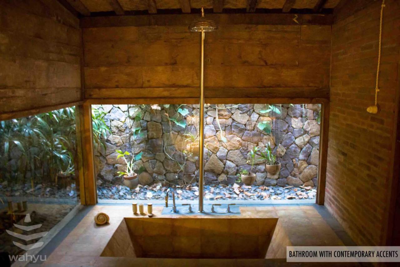 Villa Wahyu 3br Bali Pool